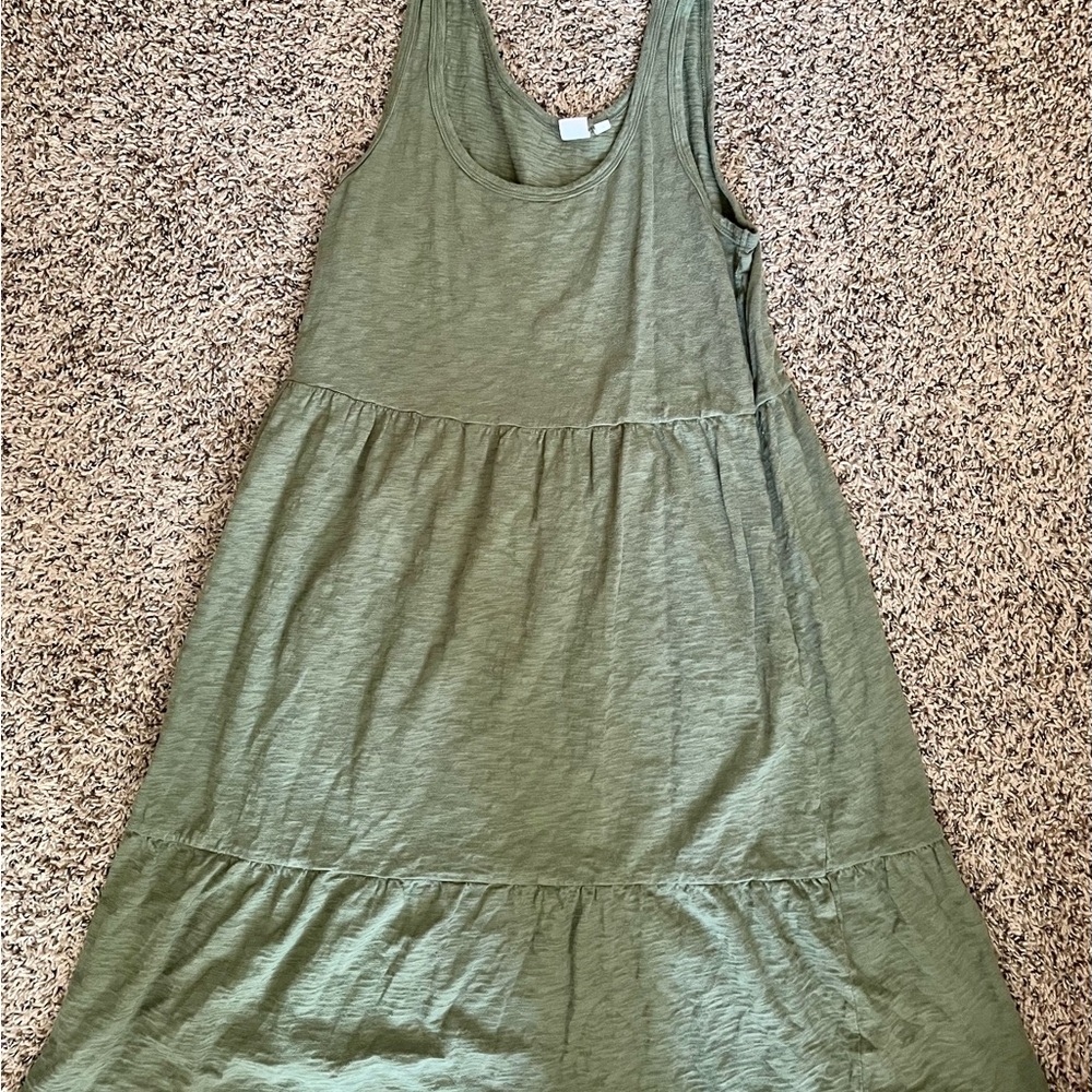 Green Sleeveless Tiered Dress